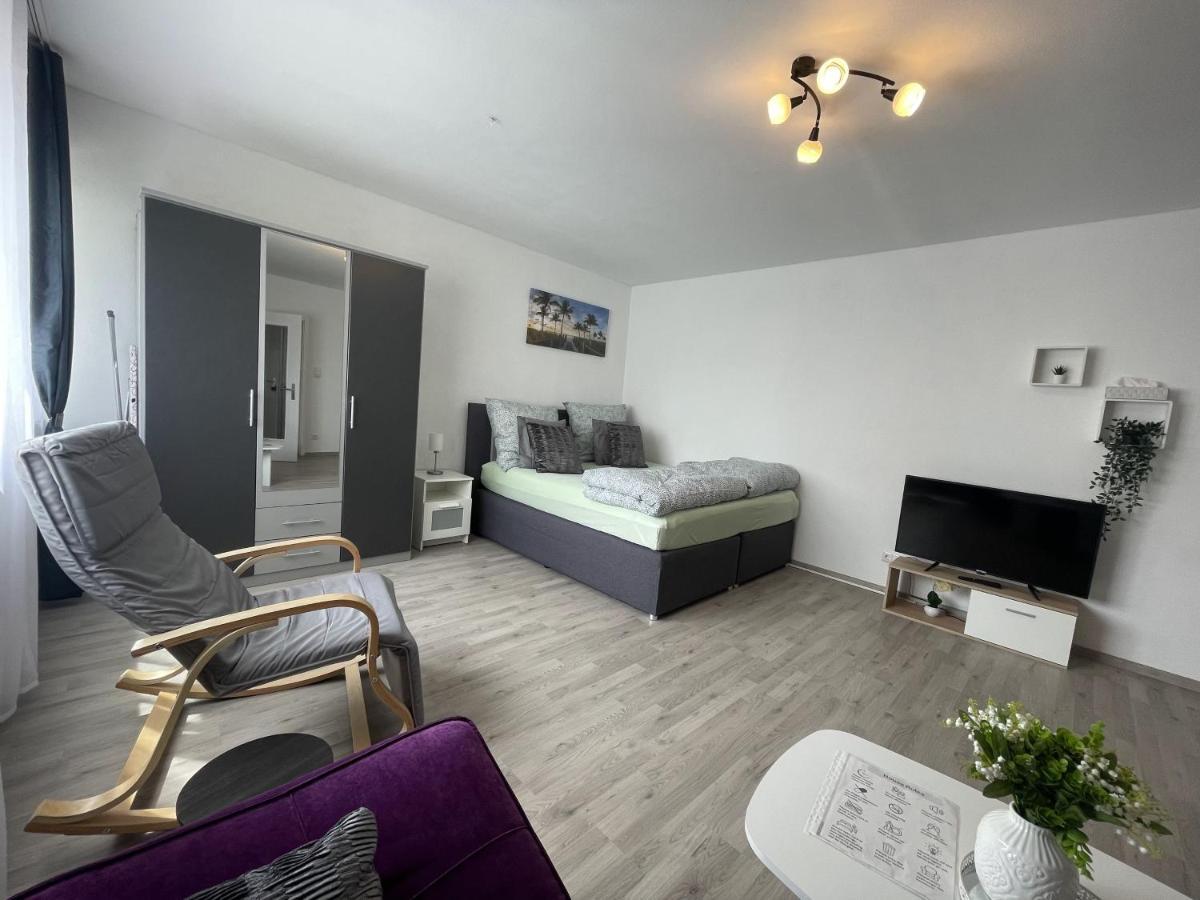 Perfekte 1,5 Wohnung Zentral In Leonberg Gegenueber Einkaufzentrum Exteriér fotografie