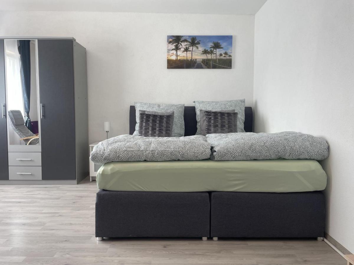 Perfekte 1,5 Wohnung Zentral In Leonberg Gegenueber Einkaufzentrum Exteriér fotografie