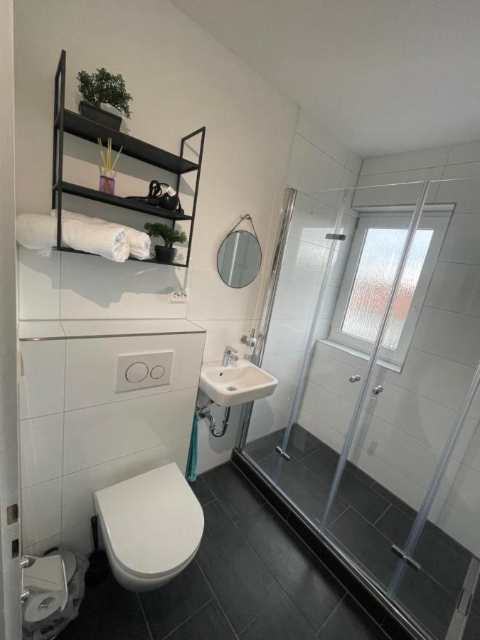 Perfekte 1,5 Wohnung Zentral In Leonberg Gegenueber Einkaufzentrum Exteriér fotografie